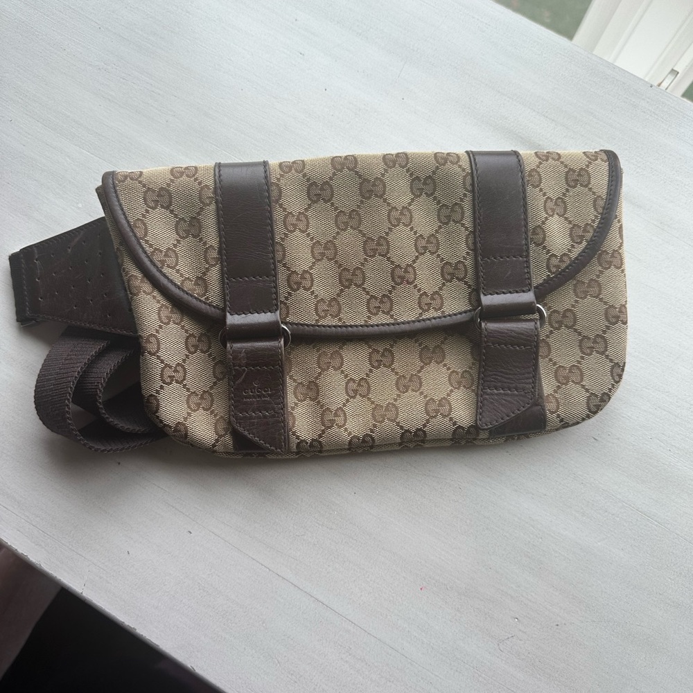 Gucci canvas belt bag in brown - Picture 3 of 5